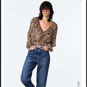 SOLD - Zara animal print crop top